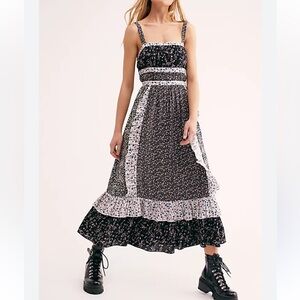 Floral Black and White open back Women's dress